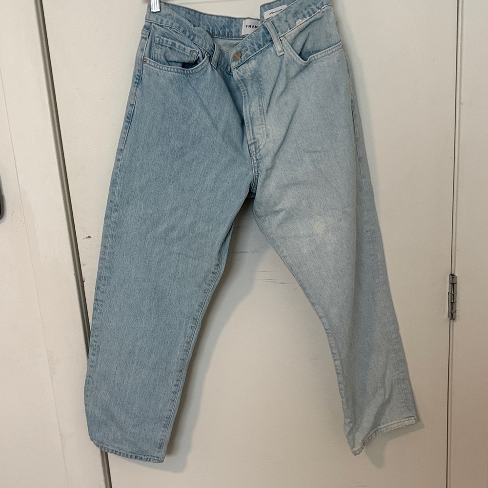 Frame Denim Light Wash Relaxed  Jeans